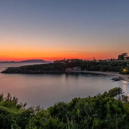 Idyle - Beachfront Villa *